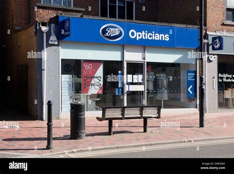 boots opticians uk locations.